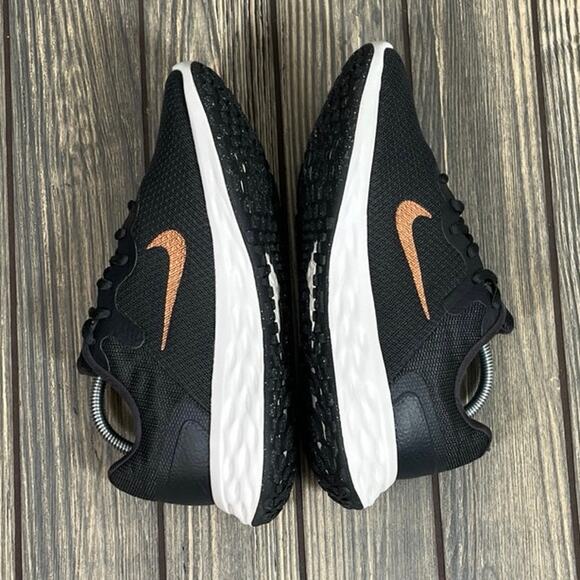 Nike Revolution 6 Next Nature Women Running Athletic Gym Shoes Sz 6 DC3729-009 - Picture 6 of 9